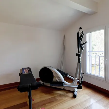 114- Harmonia, 4chambres, Piscine, Clim Apartment