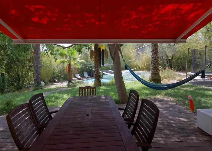 114- Harmonia, 4chambres, Piscine, Clim شقة *