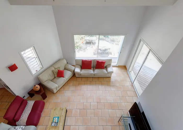 114- Harmonia, 4chambres, Piscine, Clim