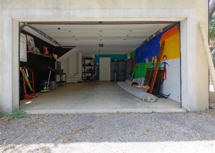 شقة 114- Harmonia, 4chambres, Piscine, Clim نيم